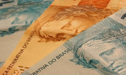 ORAMENTO FEDERAL - Governo reduz para 0,15% do PIB a meta de supervit primrio