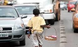 TRABALHO INFANTIL - Explorao de mo de obra infantil cresceu 4,5% 