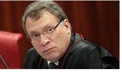 PROTAGONISMO JUDICIAL - AGU recorre contra deciso que barrou nomeao do ministro da Justia