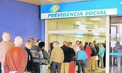 REFORMA DA PREVIDNCIA - Governo quer reajustar benefcio social somente pela inflao