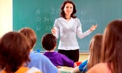 PISO SALARIAL de professores vai para R$ 2.298 com reajuste de 7,64%