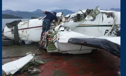 AERONUTICA recebe peas e partes do avio que caiu em Paraty