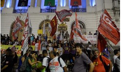 REFORMA DA PREVIDNCIA - Centrais Sindicais e Movimentos Sociais protestam
