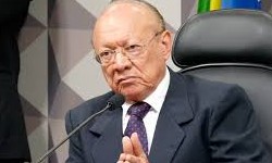CASO ACIO - Internado o presidente do Conselho de tica do Senado