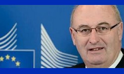 ACORDO UE-MERCOSUL Oferta est posta ao Mercosul, declara comissrio europeu