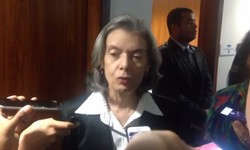 CAMN LCIA assume Presidncia da Repblica em viagem de Temer ao Peru