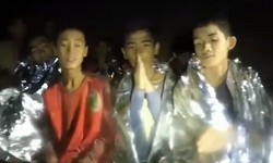 TAILNDIA Jovens presos na Caverna inundada recebem apoio militar e mdico