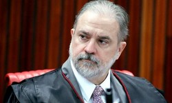 ARAS pede ao STF abertura de inqurito contra Bolsonaro