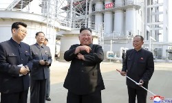 KIM JONG-UN reaparece na Coria do Norte aps semanas de especulao
