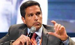 BC Campos Neto diz que elevar SELIC para conter a Inflao