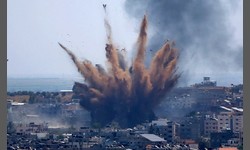 ISRAEL bombardeia GAZA: 126 Mortos, inclusive crianas e mulheres civils