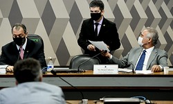 CPI - Comisso prepara Notcia-Crime contra Bolsonaro 