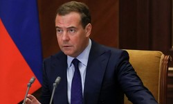 GUERRA ECONMICA  contra a Rssia trar Destruio da Ordem Econmica Mundial, diz Medvedev 