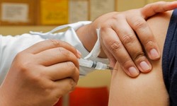 COVID-19 - SP inicia vacinao da 4 dose de pessoas com mais de 40 anos 