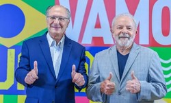 ELEIES 2022 - PT oficializa Chapa LULA-ALCKMIN para disputar Presidncia
