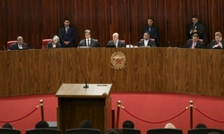 MP Eleitoral pede condenao de Bolsonaro