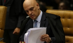 MORAES decide que Bolsonaro continuar� preso na Superintend�ncia da PF